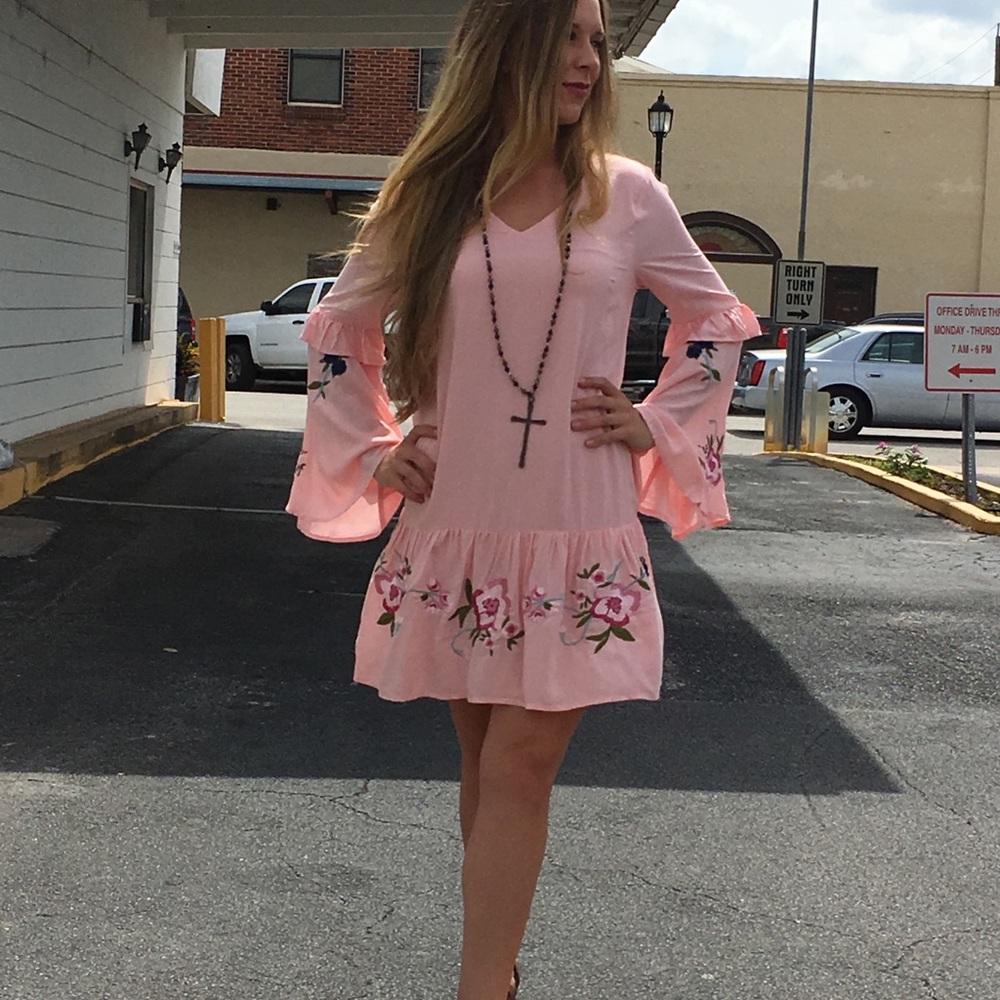 Women’s Pink Dress